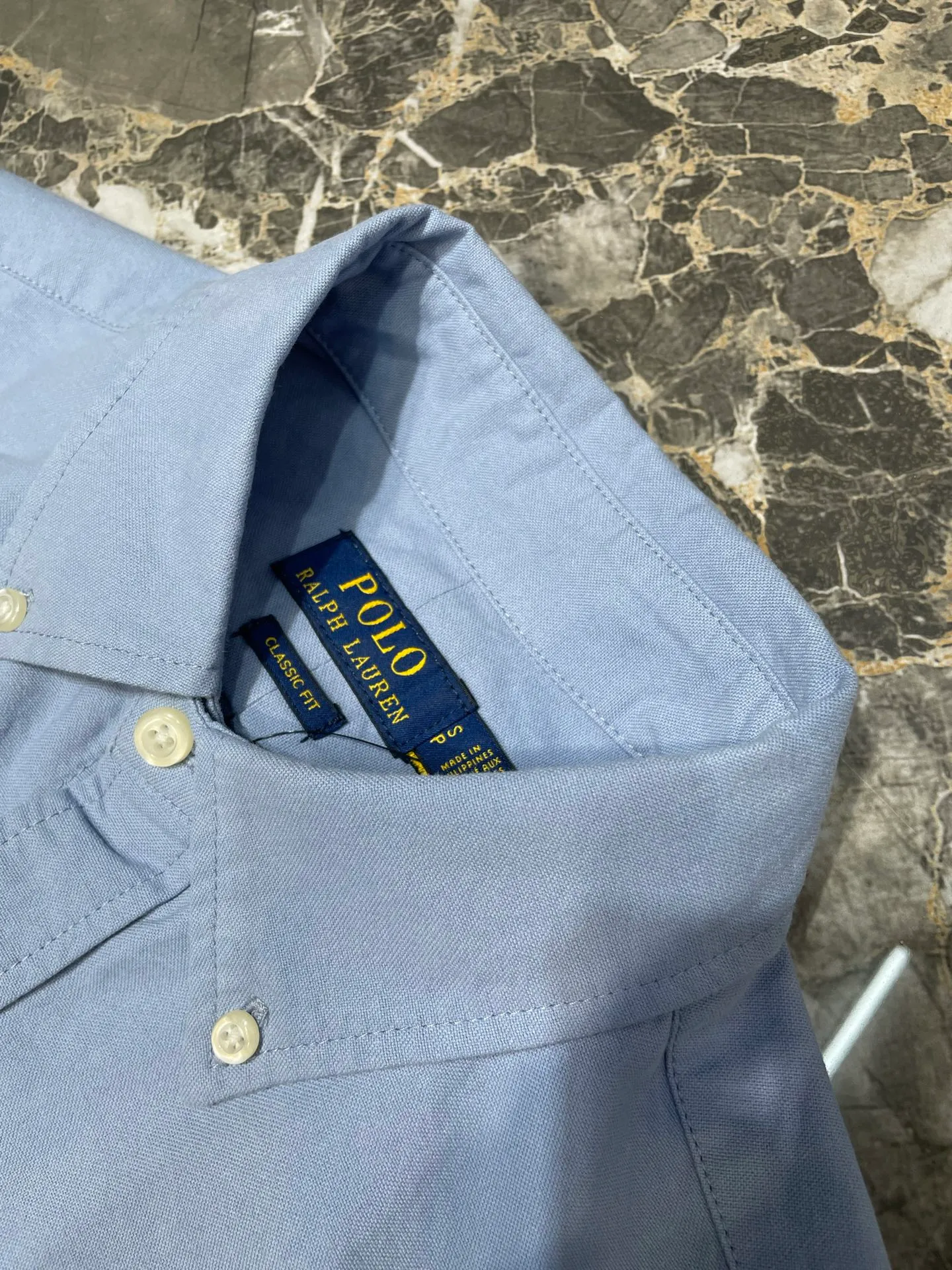 P370 Ralph Lauren 🌟 War Horse solid color shirt, macaron color, white upper body, loose fit, contrasting embroidery design on the cuffs and chest, button closure, can be paired with a skirt of the same color Size: xs-xl